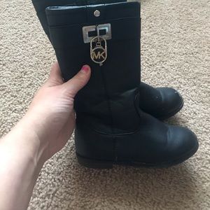Mk boots kids